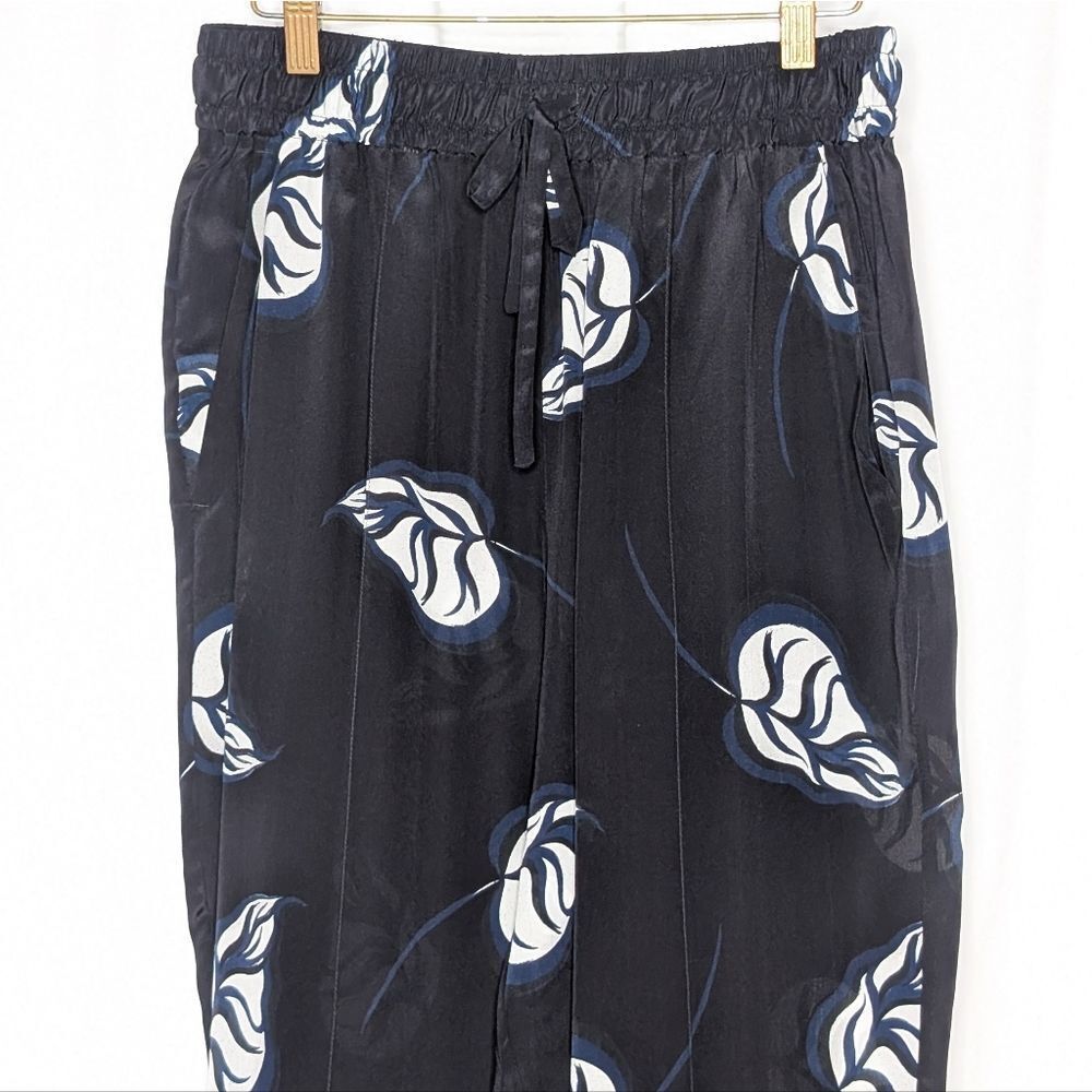 Tucker Julia Pant Begonia Black Ground in Silk Crepe de Chine Luxury - Picture 2 of 7